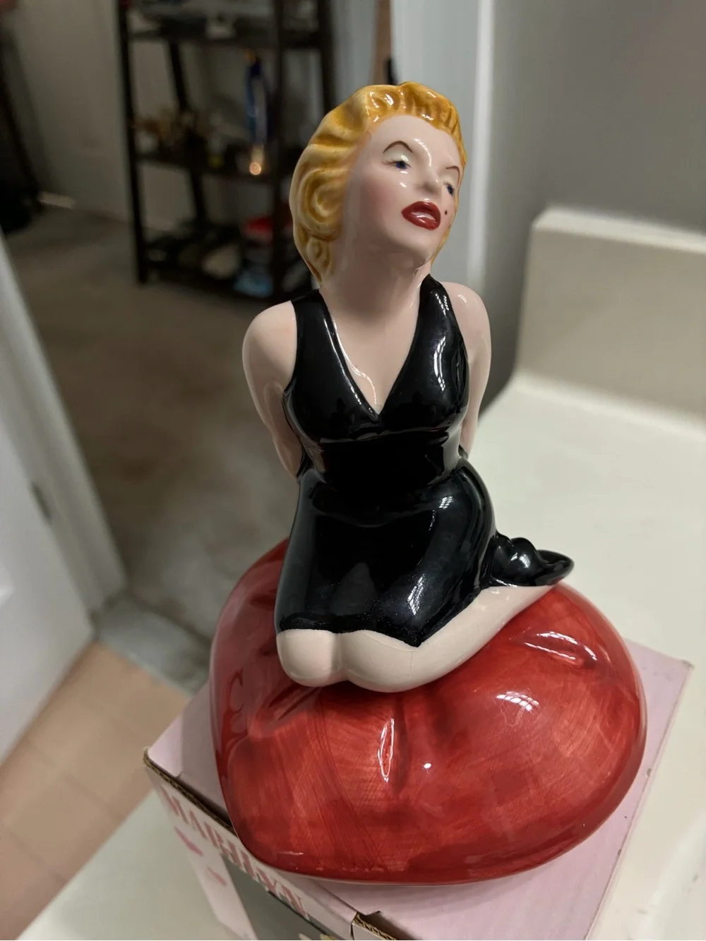 New in Box Marilyn Collectible Salt & Peppers - Pink Box with Figurine Image